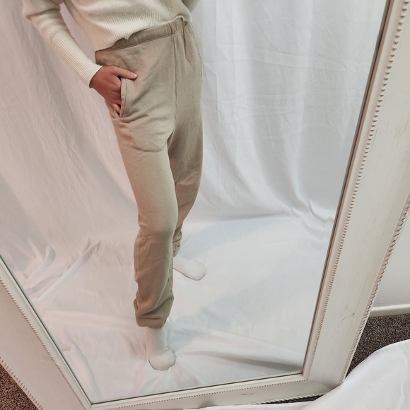 Joah Brown Men's Cream Joggers - Picture 2 of 8